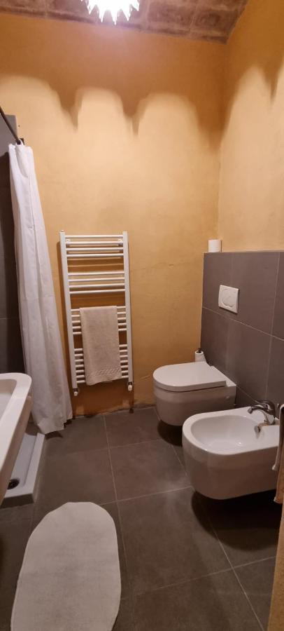 Borgo Cardaneto Bed and Breakfast Montone  Buitenkant foto