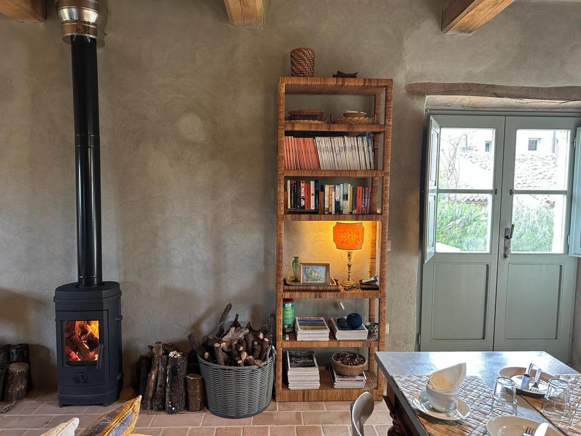 Borgo Cardaneto Bed and Breakfast Montone  Buitenkant foto