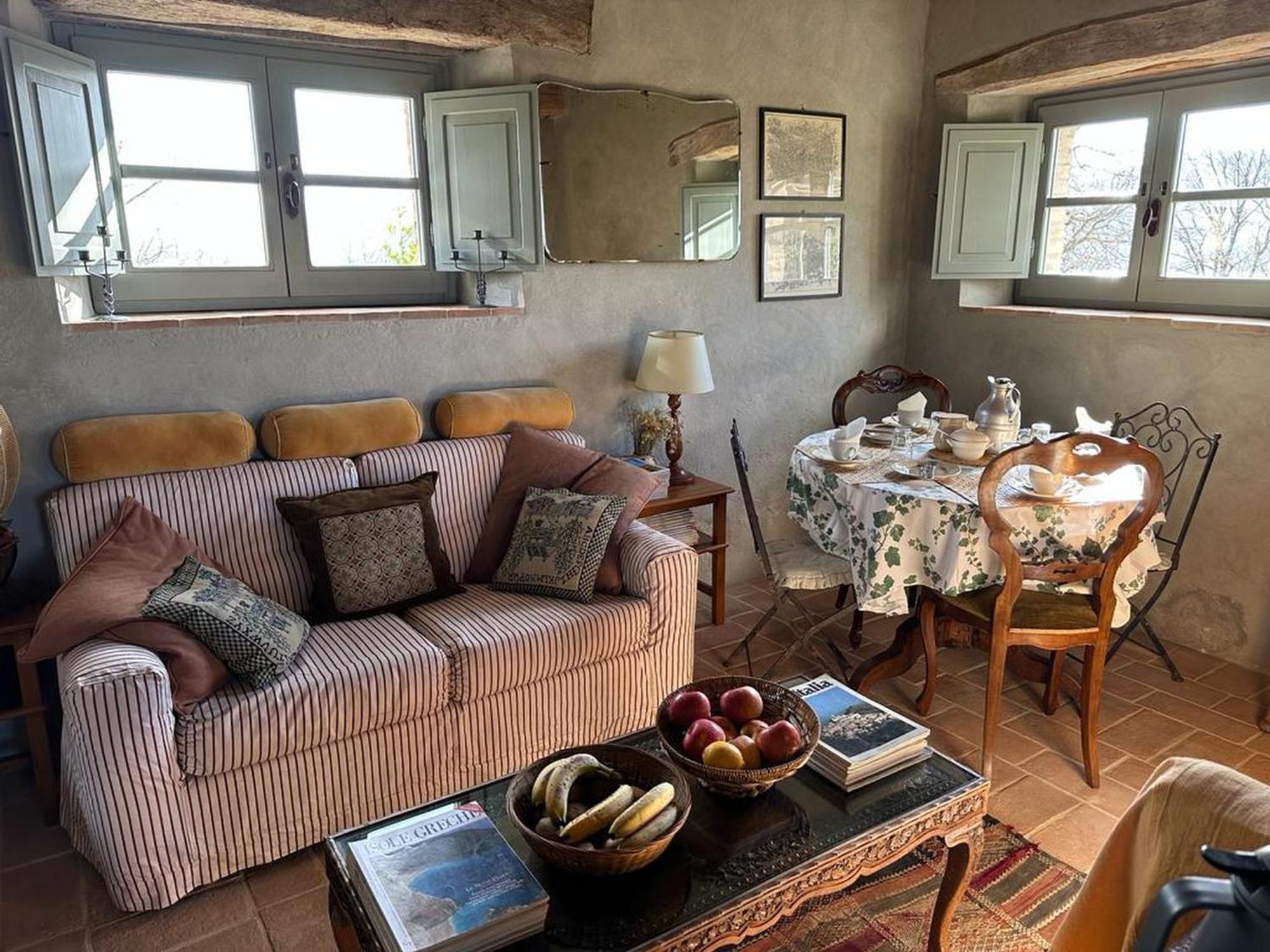 Borgo Cardaneto Bed and Breakfast Montone  Buitenkant foto